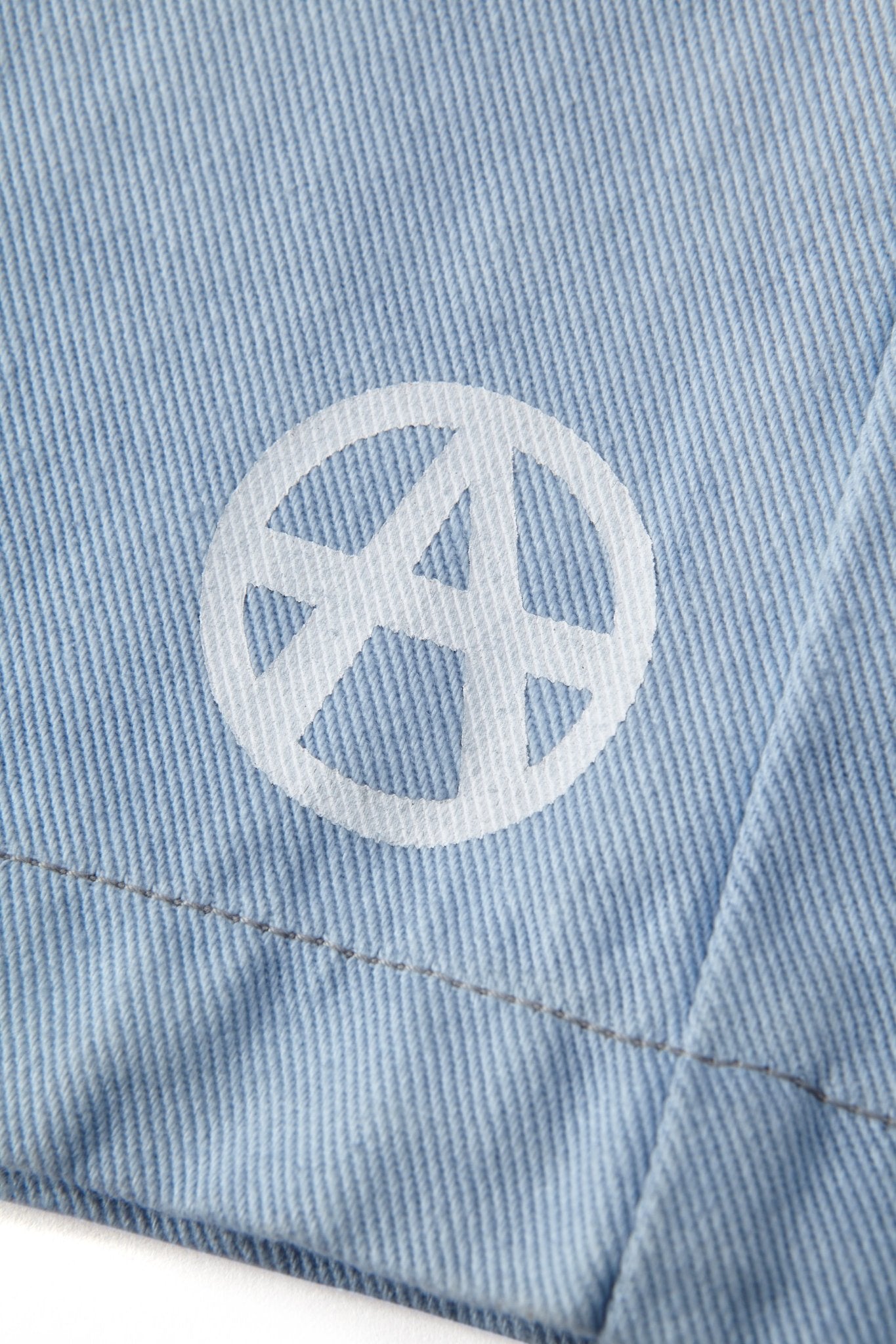 EMBLEM SHORTS MIXED COLOR Acupuncture