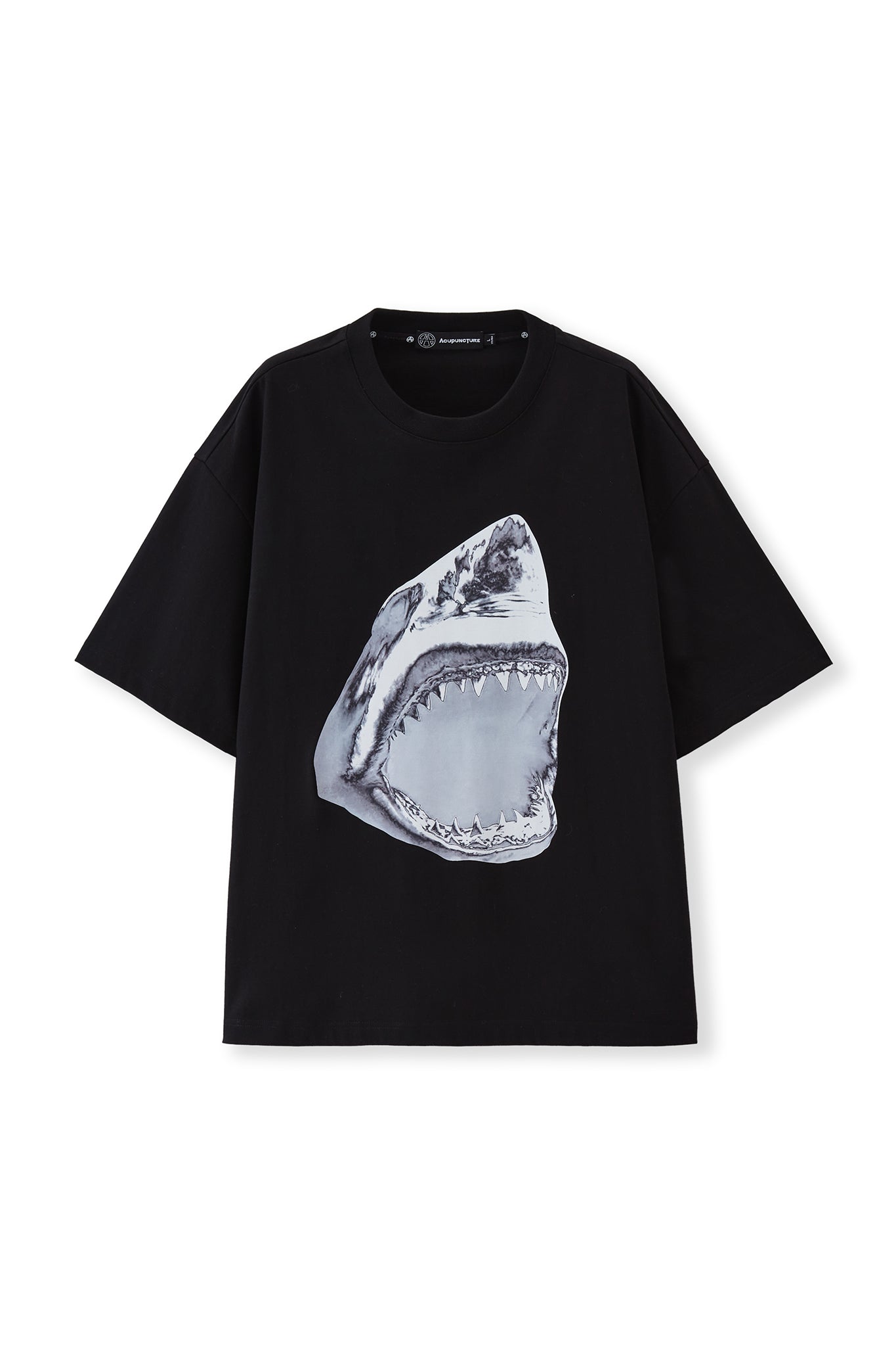 MACKEREL SHARK TSHIRT BLACK Acupuncture