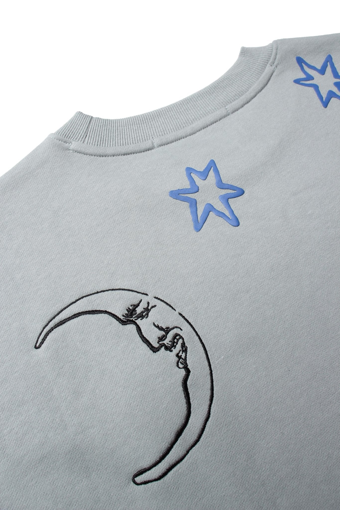 STAR MOON CREWNECK Acupuncture