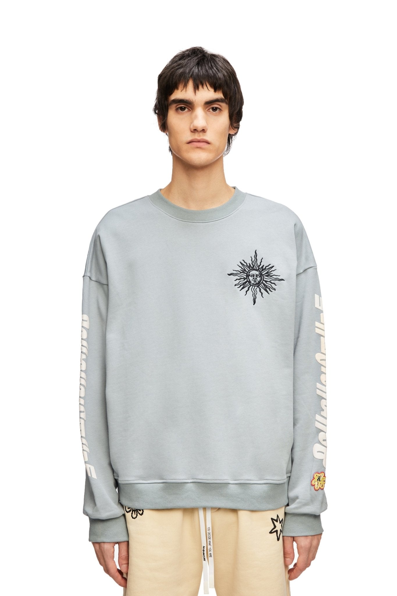 STAR MOON CREWNECK Acupuncture